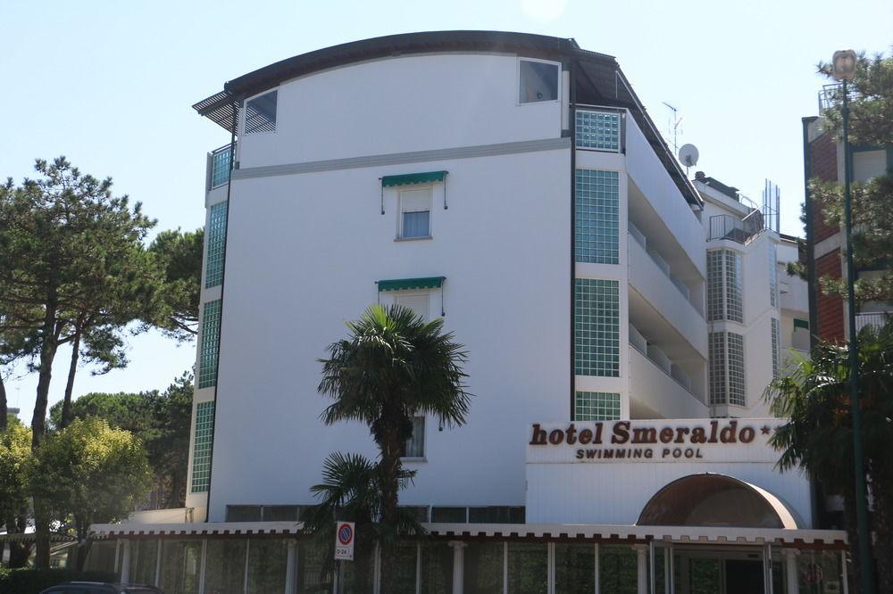 Hotel Smeraldo Lignano Sabbiadoro Esterno foto