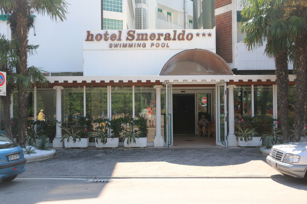 Hotel Smeraldo Lignano Sabbiadoro Esterno foto